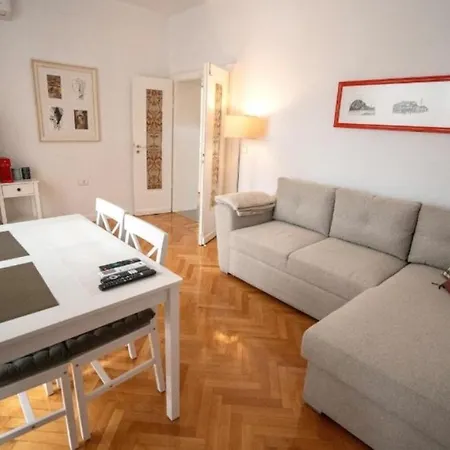 Soleil M Shyri Old Town Apartmán