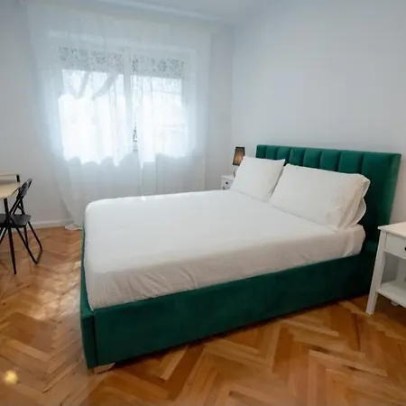 Soleil M Shyri Old Town