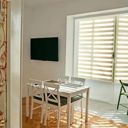 Soleil M Shyri Old Town Apartment Tirana