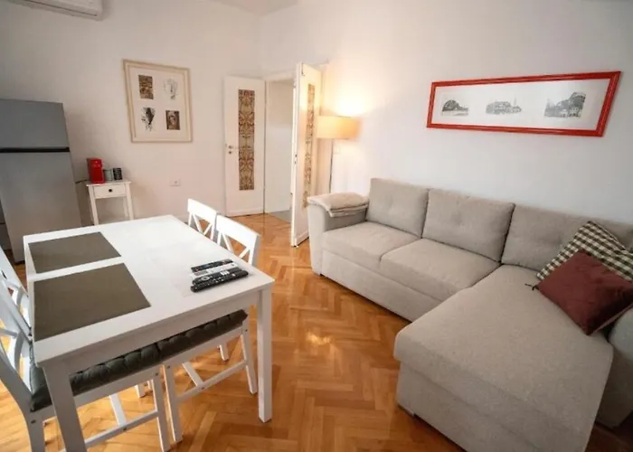 Soleil M Shyri Old Town Apartmán