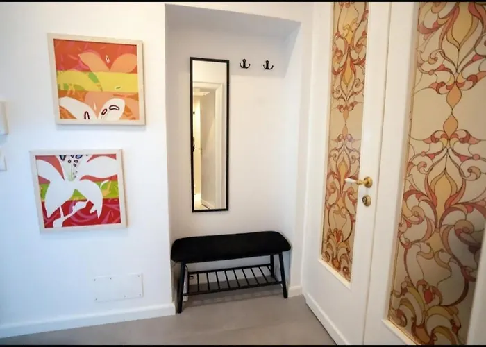 Soleil M Shyri Old Town Apartment